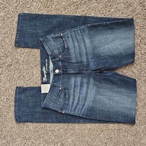 Women's Wrangler Straight Leg